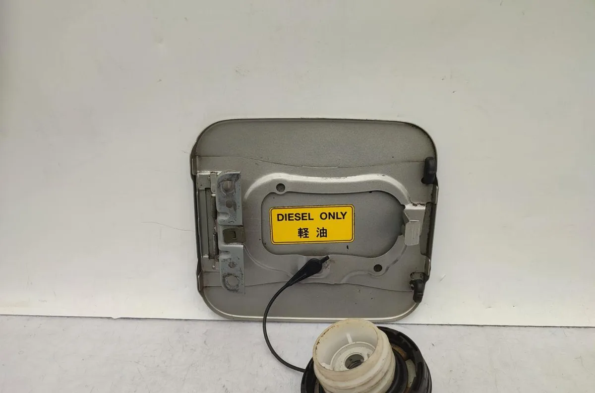 Volet de trappe carburant SUZUKI JIMNY 1 PHASE 1 occasion