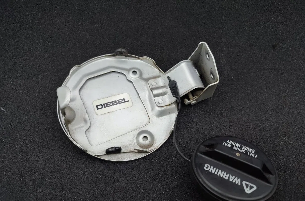 Volet de trappe carburant SUZUKI SWIFT 3 occasion