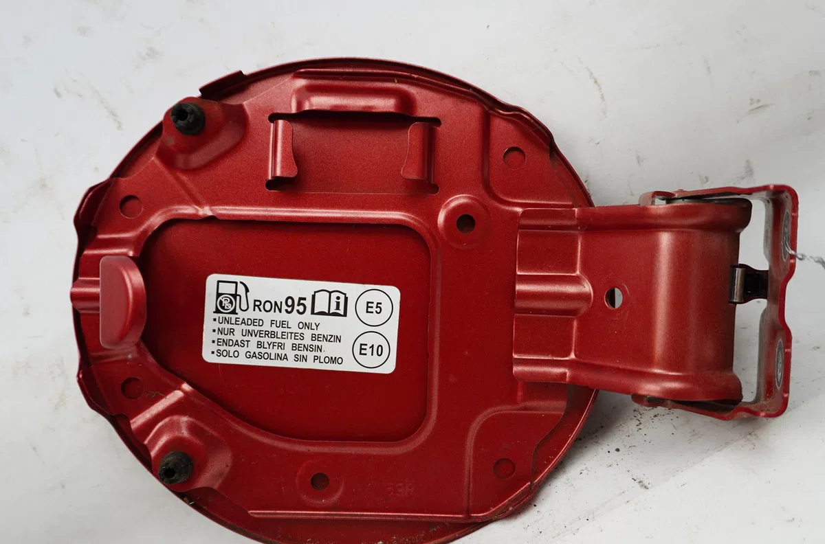 Volet de trappe carburant Suzuki SWIFT V (AZ) 1.2 hybrid (mild hybrid) (a2l412) (2020) 5 portes occasion