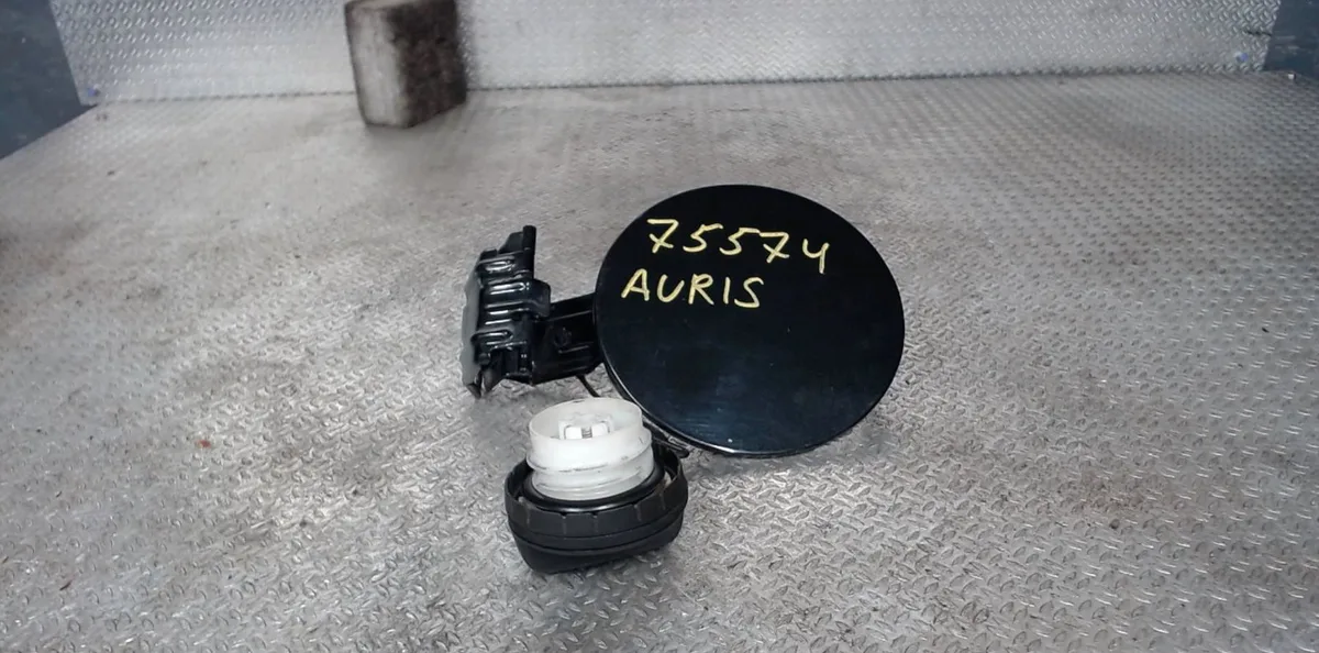 Volet de trappe carburant TOYOTA AURIS 1  AURIS 1 PHASE 1 occasion