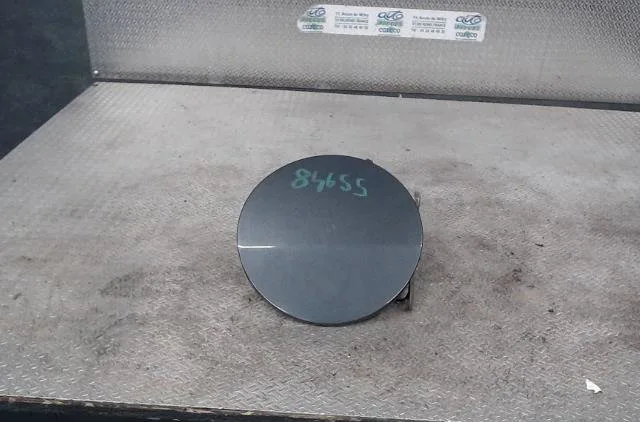Volet de trappe carburant TOYOTA COROLLA VERSO 2 COROLLA VERSO 2 PHASE 2 occasion
