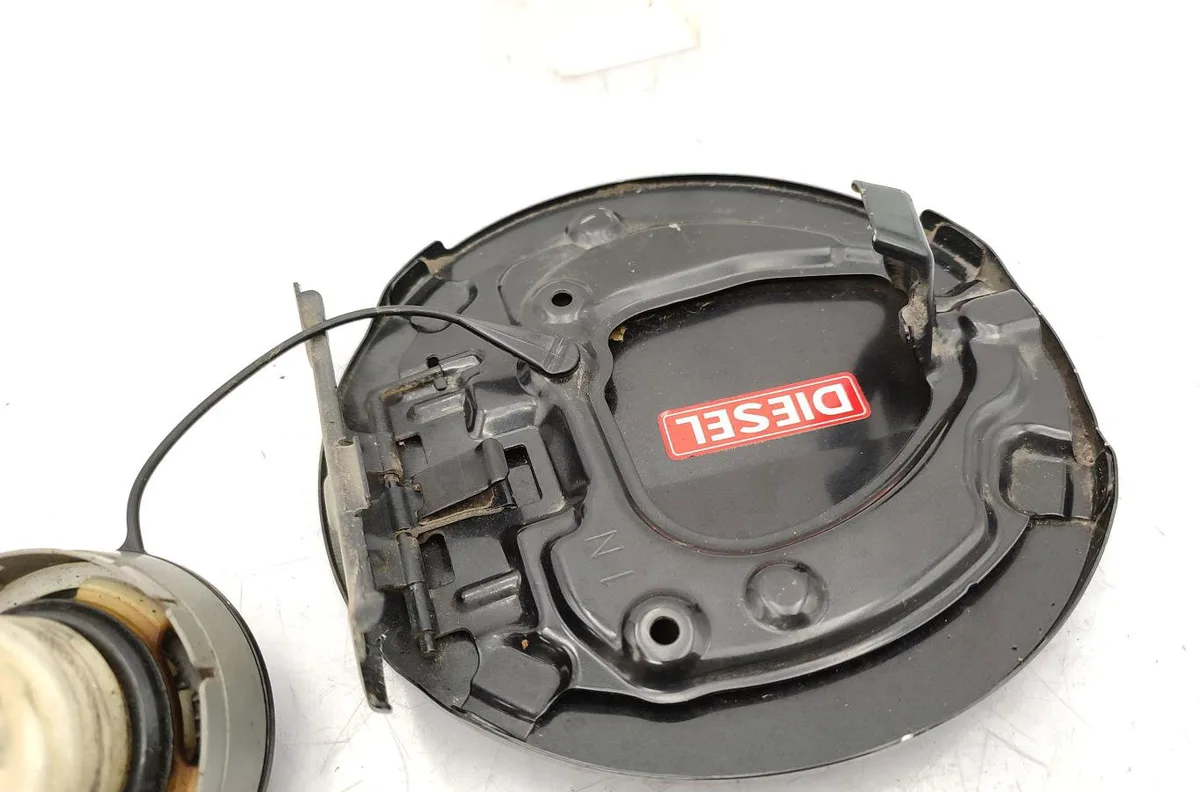 Volet de trappe carburant TOYOTA COROLLA VERSO 2 PHASE 2 occasion