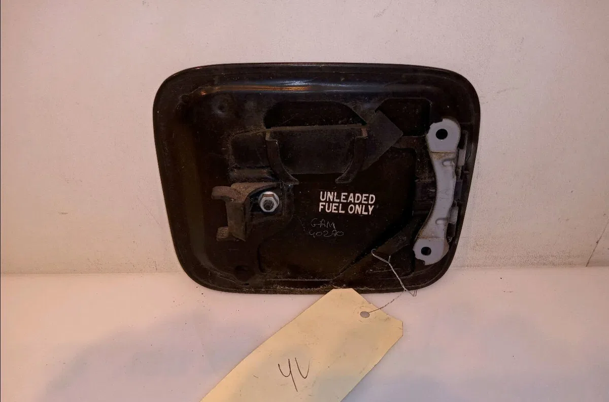 Volet de trappe carburant Toyota RAV 4 I Cabrio (_A1_) 2.0 4wd (sxa11) (1997-2000) occasion