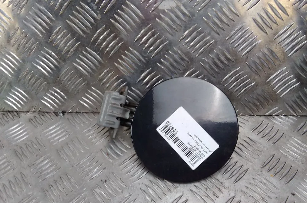 Volet de trappe carburant Toyota YARIS (_P9_) 1.3 vvt-i (scp90_) (2005-2010) occasion