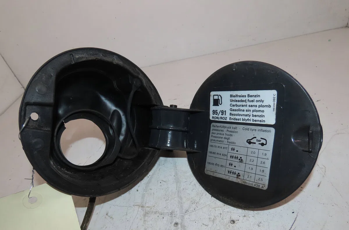 Volet de trappe carburant Volkswagen FOX 3-5 portes (5Z1, 5Z3, 5Z4) 1.2 (2005-2011) occasion