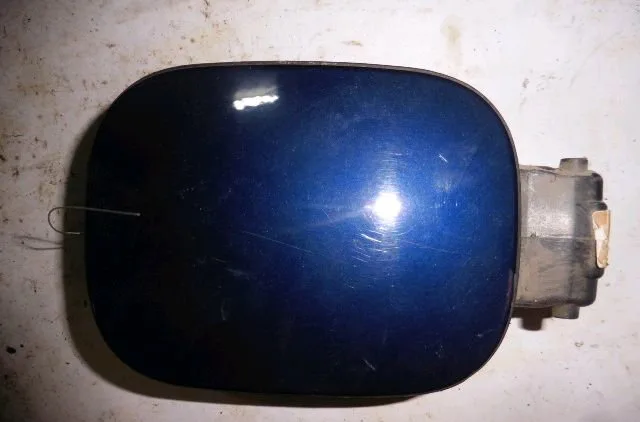 Volet de trappe carburant VOLKSWAGEN GOLF 2001 occasion