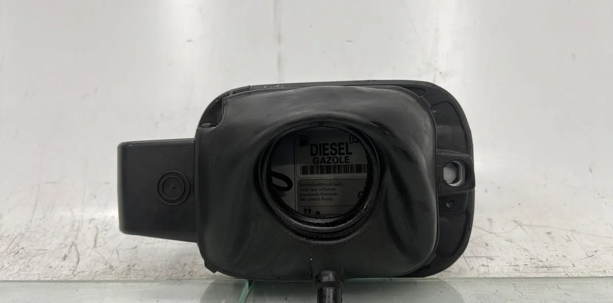 Volet de trappe carburant VOLKSWAGEN GOLF 6 BREAK occasion