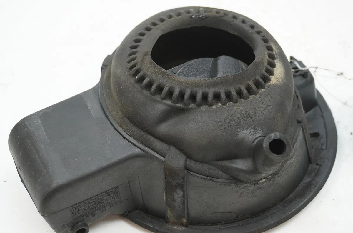 Volet de trappe carburant Volkswagen GOLF IV (1J1) 1.9 tdi (1997-2004) occasion
