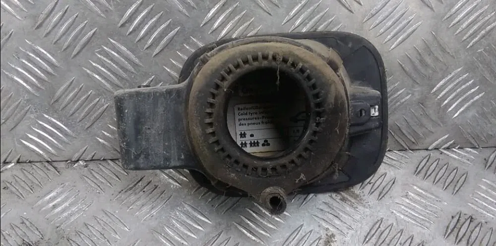 Volet de trappe carburant Volkswagen GOLF IV Variant (1J5) 1.9 tdi (1999-2006) occasion