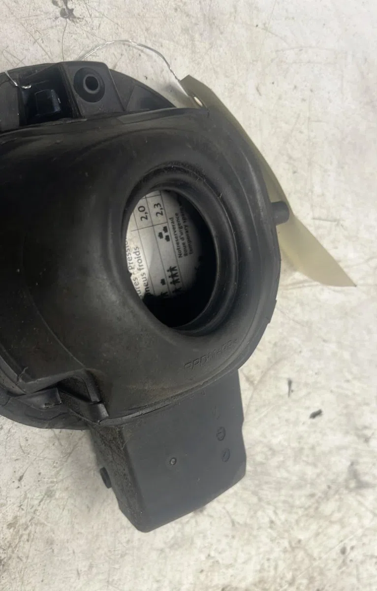 Volet de trappe carburant Volkswagen GOLF V (1K1) 1.6 (2004-2008) occasion