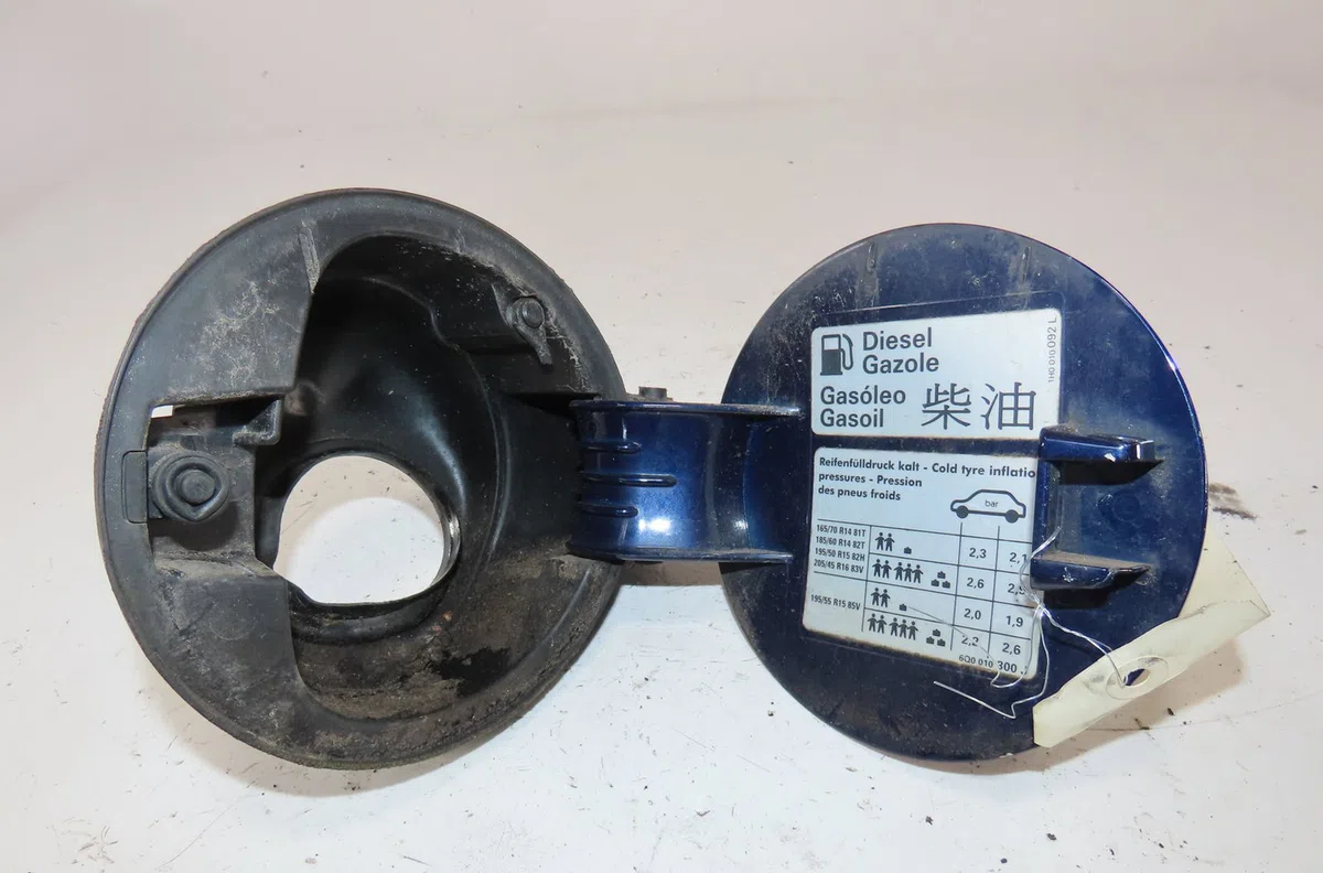 Volet de trappe carburant Volkswagen POLO (9N_, 9A_) 1.4 tdi (2001-2005) occasion