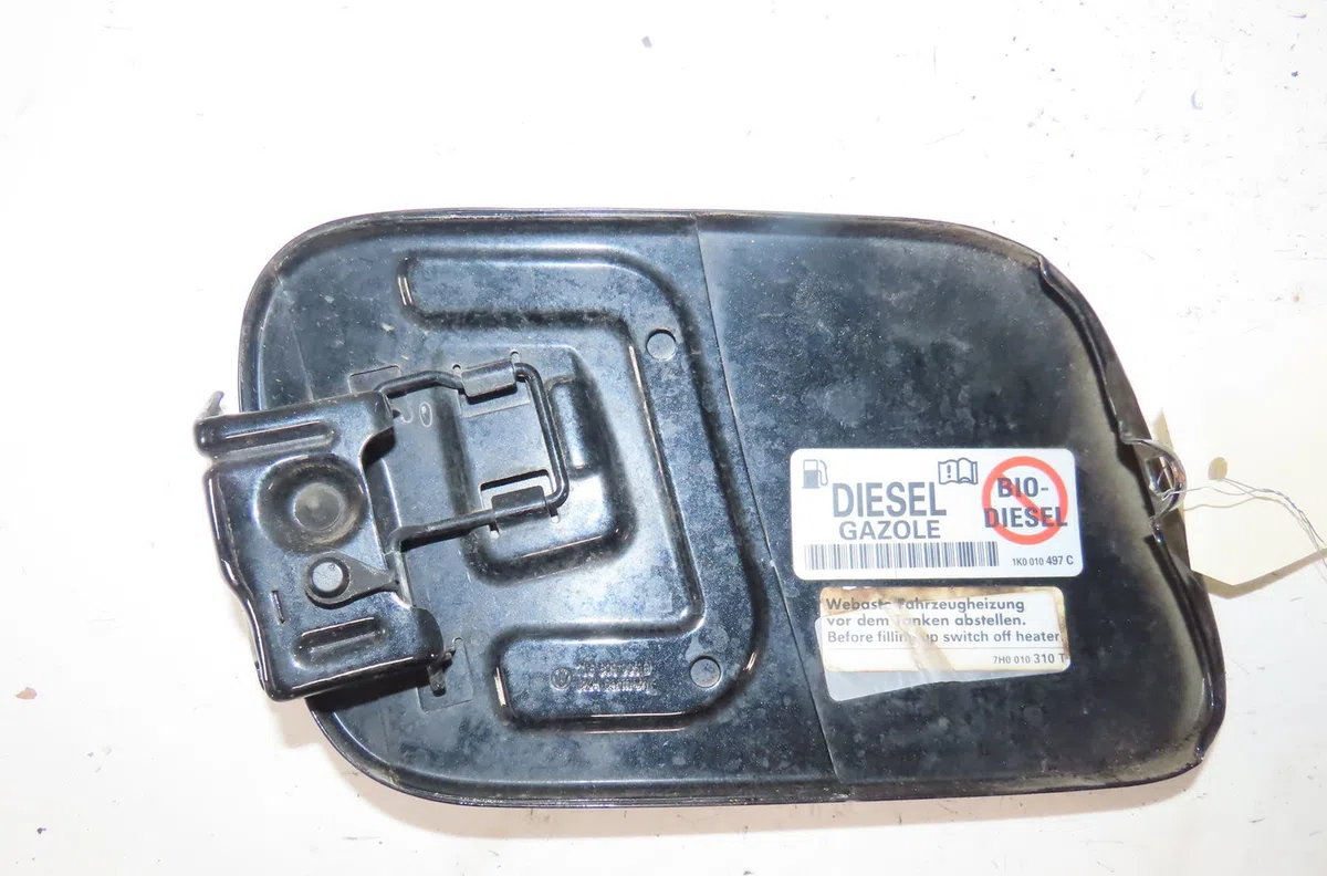 Volet de trappe carburant Volkswagen TOUAREG (7LA, 7L6, 7L7) 3.0 v6 tdi (2004-2010) occasion