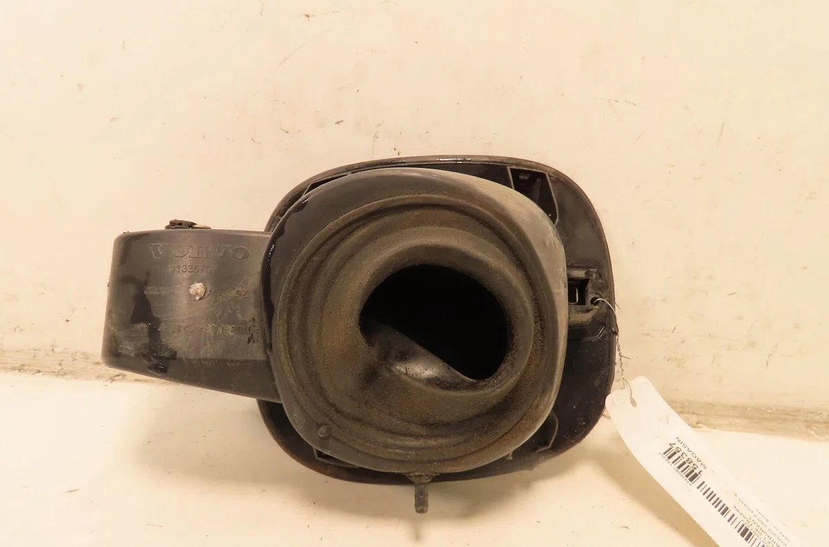 Volet de trappe carburant Volvo V60 I (155) D4 (2013-2015) occasion